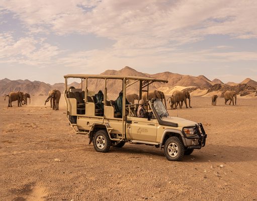 Hoanib Valley Safari Camp, Hoanib Camp, North West Namibia Luxury Holidays